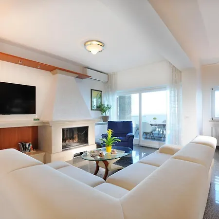 Apartment Cablex Crveni Vrh
